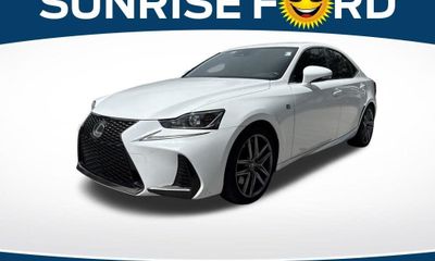 2018 Lexus IS 300