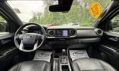 2022 Toyota Tacoma SR5