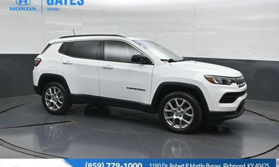 2022 Jeep Compass Latitude LUX Altitude