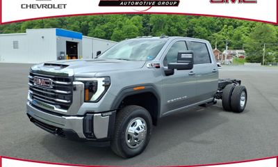 2026 GMC Sierra HD SLE