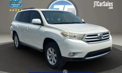 2012 Toyota Highlander Base