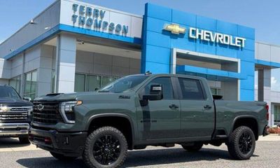 2026 Chevrolet Silverado HD LT
