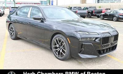 2026 BMW 740I xDrive