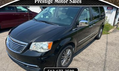 2014 Chrysler Town AND Country