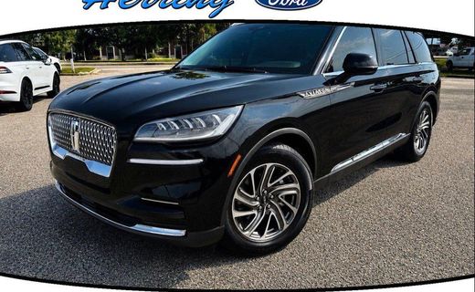 2022 Lincoln Aviator Base