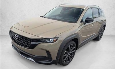 2023 Mazda CX-50 Premium Package