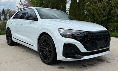 2026 Audi SQ8 Quattro Prestige