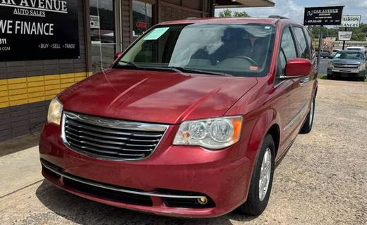 2011 Chrysler Town AND Country Touring