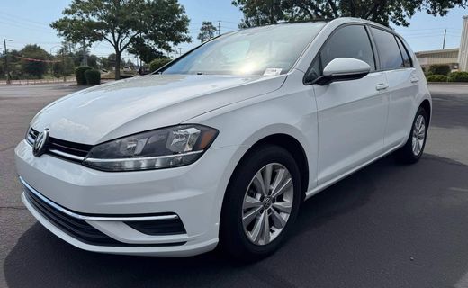 2020 Volkswagen Golf TSI
