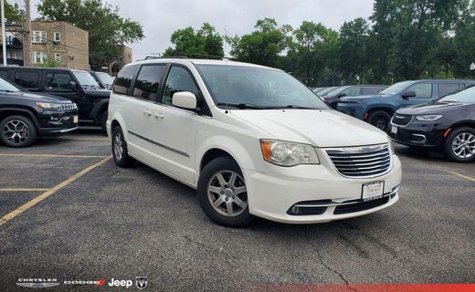 2011 Chrysler Town AND Country Touring
