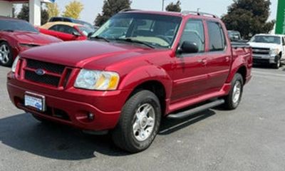 2004 Ford Explorer Sport Trac XLT