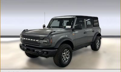 2023 Ford Bronco Base Big Bend