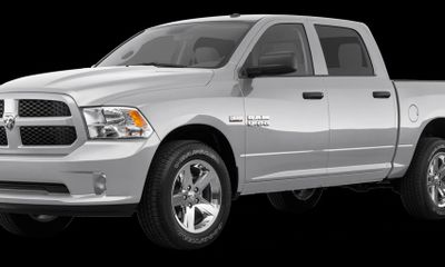2019 Ram 1500 SLT