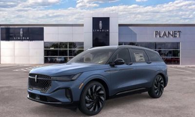 2026 Lincoln Nautilus Reserve