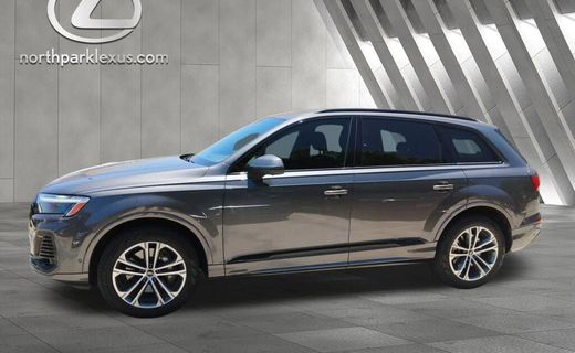 2025 Audi Q7 Quattro Premium Plus