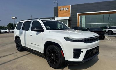 2026 Jeep Grand Wagoneer Summit