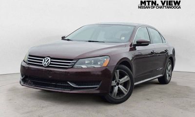 2012 Volkswagen Passat SE