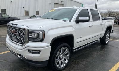 2017 GMC Sierra Denali
