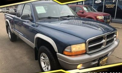 2004 Dodge Dakota SLT