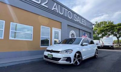2018 Volkswagen Golf GTI S SE Autobahn