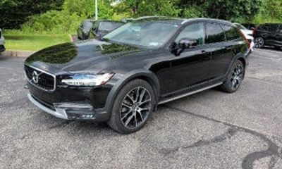 2020 Volvo V90CC Inscription