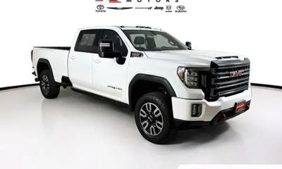 2023 GMC Sierra HD AT4