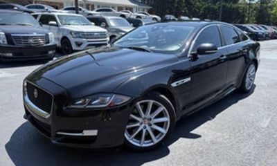 2018 Jaguar XJ R Sport