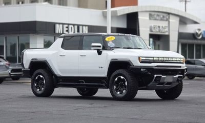 2022 GMC Hummer EV Pickup 3X Edition 1