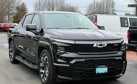 2024 Chevrolet Silverado RST