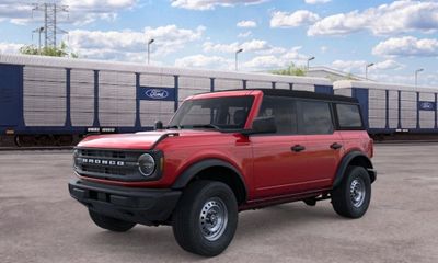 2026 Ford Bronco Base