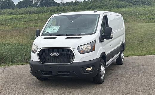 2026 Ford Transit Base