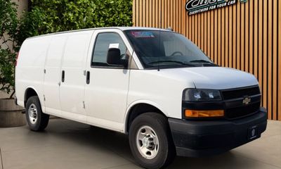2021 Chevrolet Express 2500