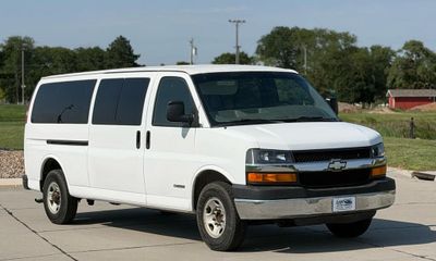 2003 Chevrolet Express 3500