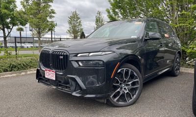 2026 BMW X7 M60i