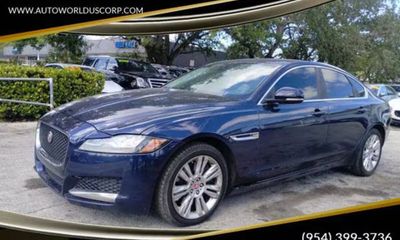 2017 Jaguar XF Premium