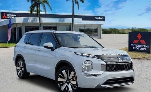 2026 Mitsubishi Outlander SEL