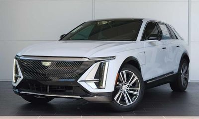 2026 Cadillac Lyriq Luxury
