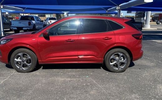 2023 Ford Escape ST Line Select