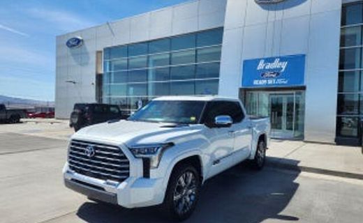 2025 Toyota Tundra Platinum