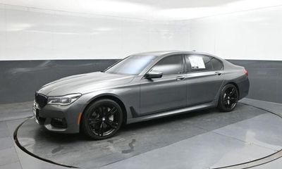 2017 BMW 750I B7
