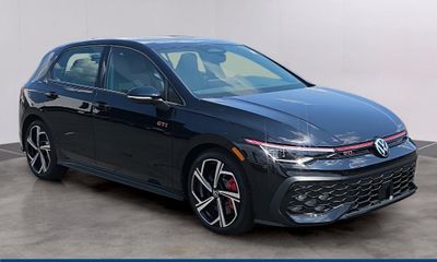 2026 Volkswagen Golf GTI SE