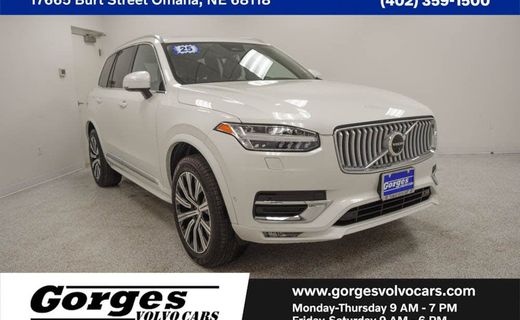 2025 Volvo XC90 Plus Bright