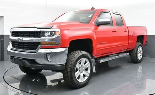 2017 Chevrolet Silverado LT