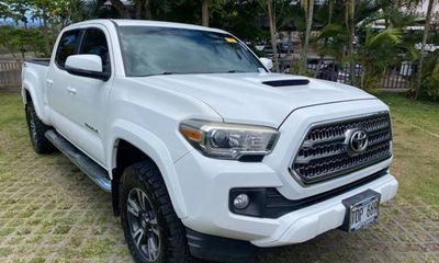 2017 Toyota Tacoma SR5 TRD Sport