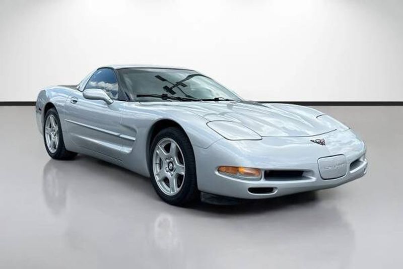 1997 Chevrolet Corvette — a typically priced live listing