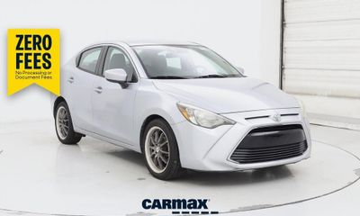 2018 Toyota Yaris IA Sedan