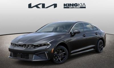 2026 Kia K5 LXS