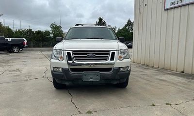 2010 Ford Explorer Sport Trac XLT