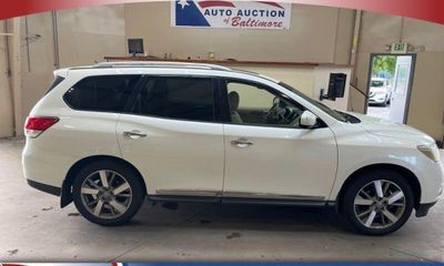 2015 Nissan Pathfinder S