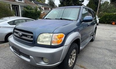 2003 Toyota Sequoia SR5